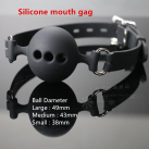 Силиконовый черный кляп photo 3